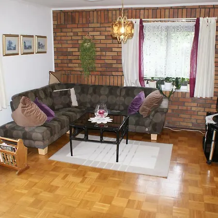 Reetdachidylle Mit Terrasse & Balkon - Abc194 * Wismar